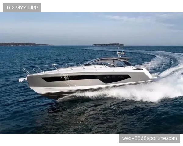 苏亚雷斯训练完顺手买了艘游艇？